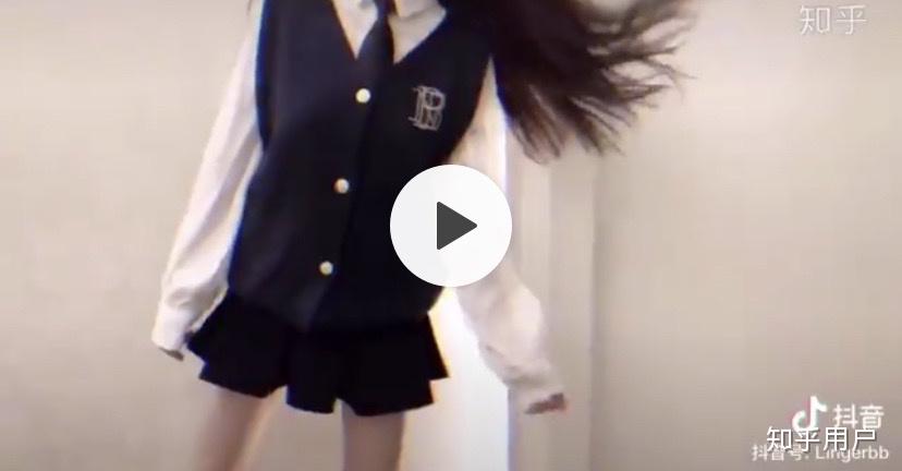 求推荐裙子的视频软件下载_(盘点那些裙子飘起来的名场面)